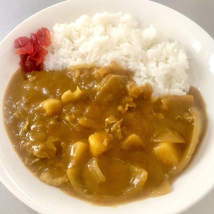牛バラ切り落としでビーフカレー